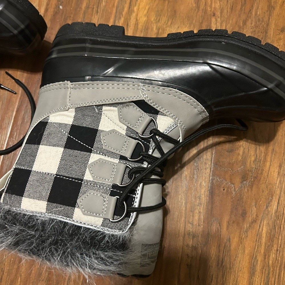 natural reflections insulated snow boots - Picture 6 of 7
